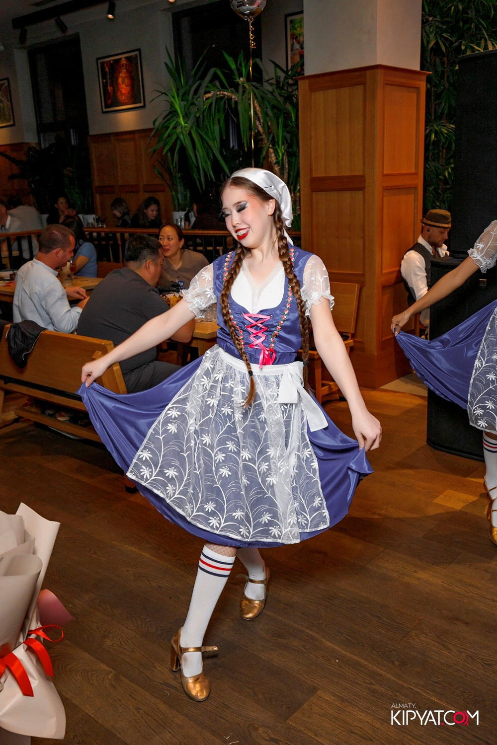 OKTOBERFEST В PAULANER. КИПЯТКОМ АЛМАТЫ! Фотосъемка мероприятий в Алматы