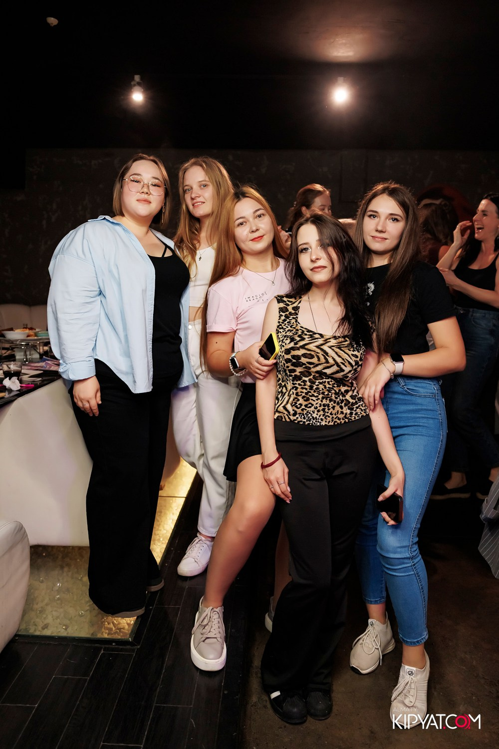 МУЗЫКАЛЬНОЕ ЛОТО В HIT RETRO. КИПЯТКОМ АЛМАТЫ! Фотосъемка мероприятий в Алматы
