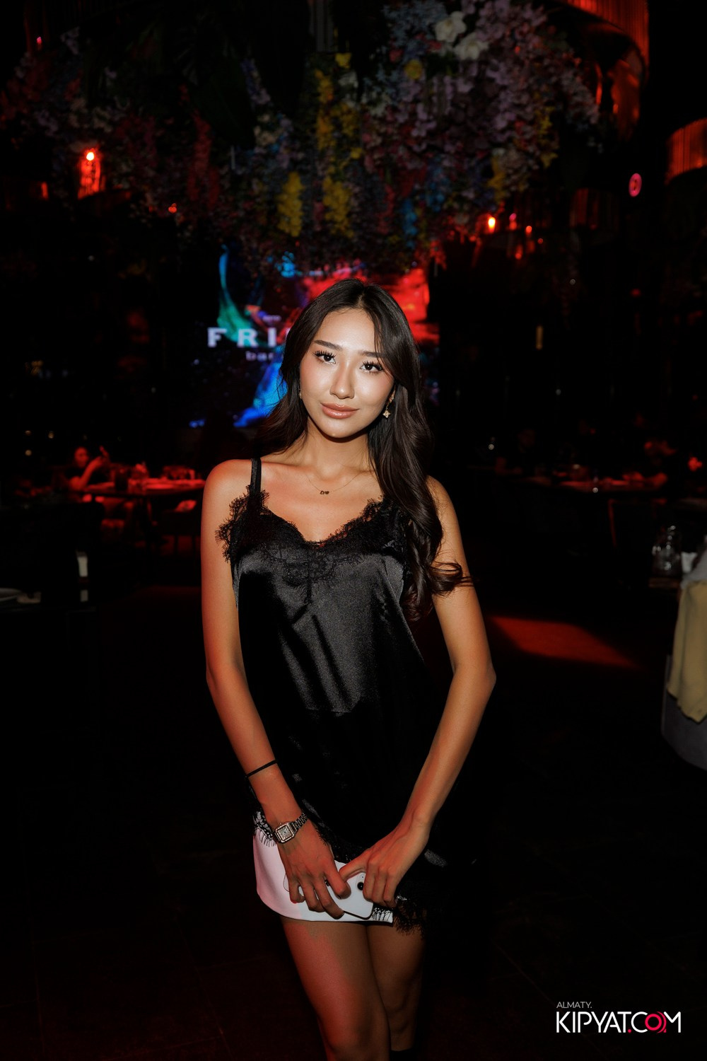FRIENDS BAR & TERRACE. КИПЯТКОМ АЛМАТЫ! Фотосъемка мероприятий в Алматы