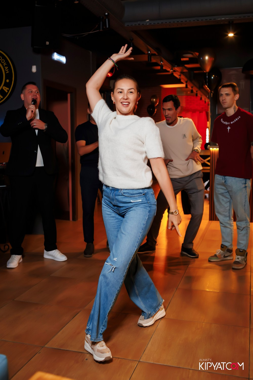 ДЕНЬ РОЖДЕНИЯ — 11 ЛЕТ ШИШКА LOUNGE НА ЖИБЕК ЖОЛЫ. КИПЯТКОМ АЛМАТЫ! Фотосъемка мероприятий в Алматы