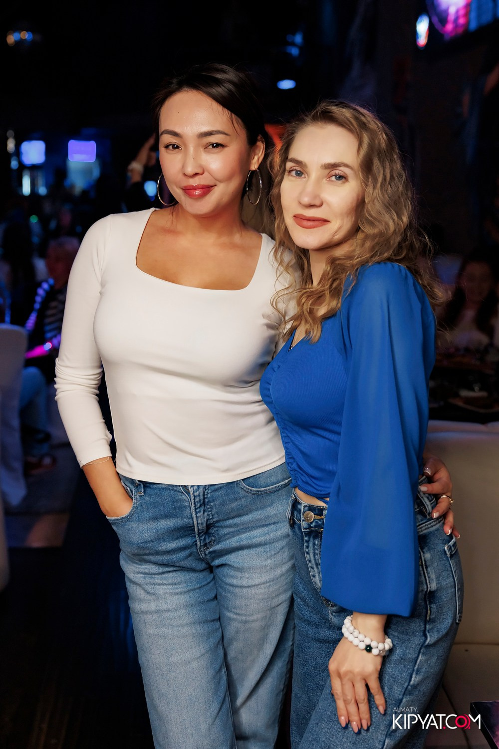 МУЗЫКАЛЬНОЕ ЛОТО В HIT RETRO. КИПЯТКОМ АЛМАТЫ! Фотосъемка мероприятий в Алматы