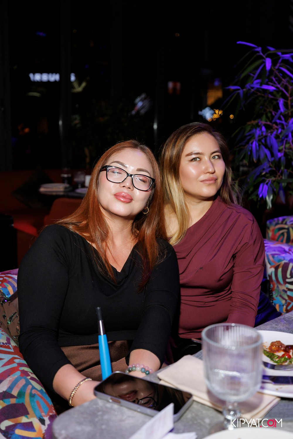 FRIENDS BAR & TERRACE. КИПЯТКОМ АЛМАТЫ! Фотосъемка мероприятий в Алматы