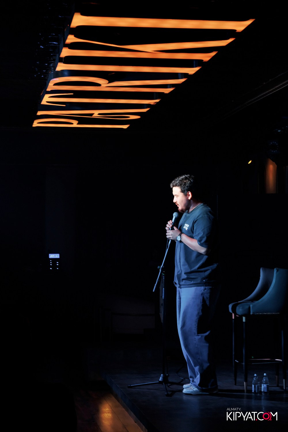 STAND UP КОНЦЕРТ АЛЕКСАНДРА МЕРКУЛЬ. КИПЯТКОМ АЛМАТЫ! Фотосъемка мероприятий в Алматы