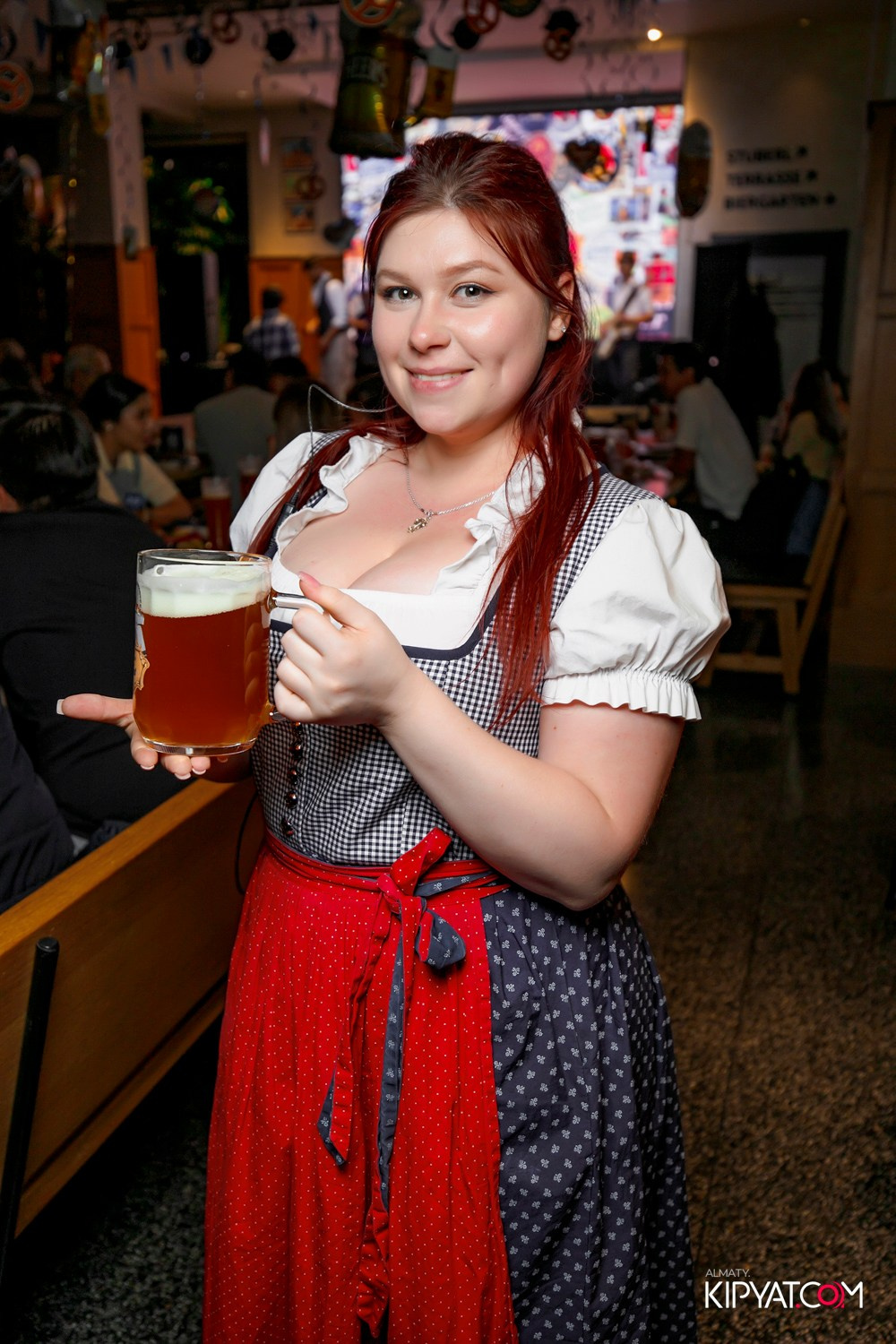 OKTOBERFEST В PAULANER. КИПЯТКОМ АЛМАТЫ! Фотосъемка мероприятий в Алматы