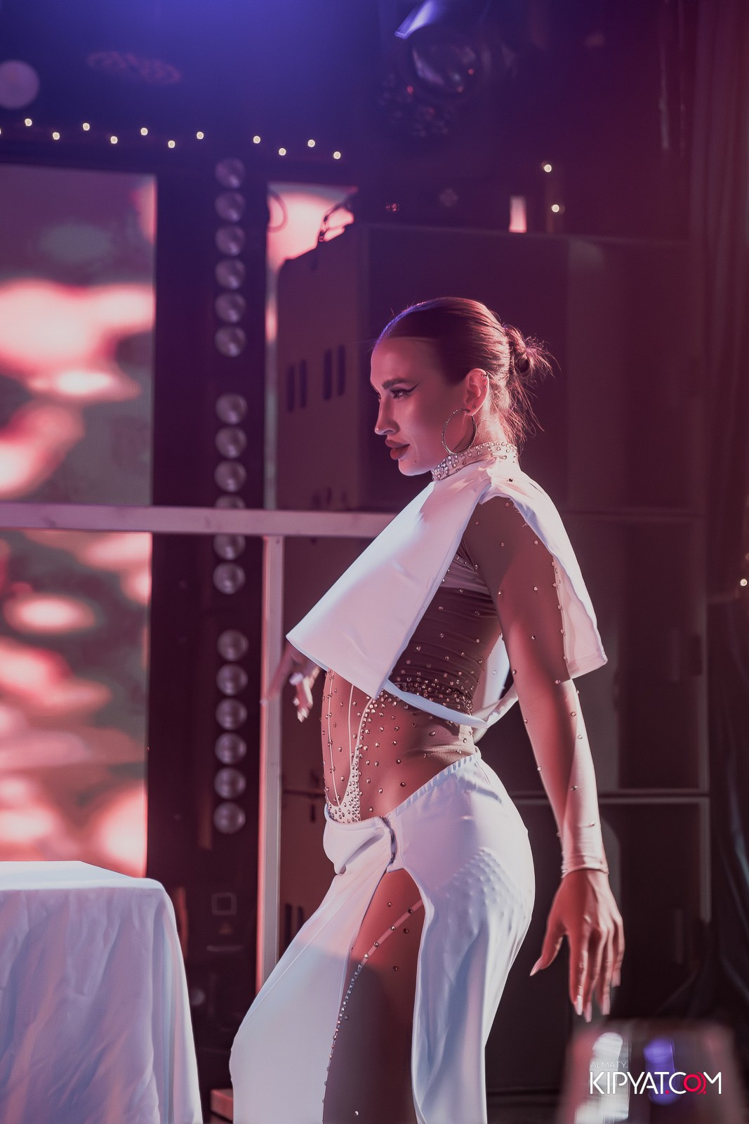 MARUV THE THEATER. КИПЯТКОМ АЛМАТЫ!