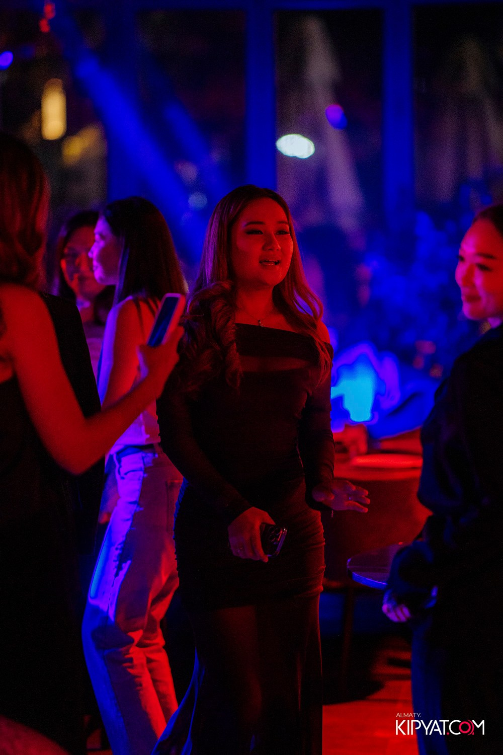FRIENDS BAR & TERRACE. КИПЯТКОМ АЛМАТЫ! Фотосъемка мероприятий в Алматы