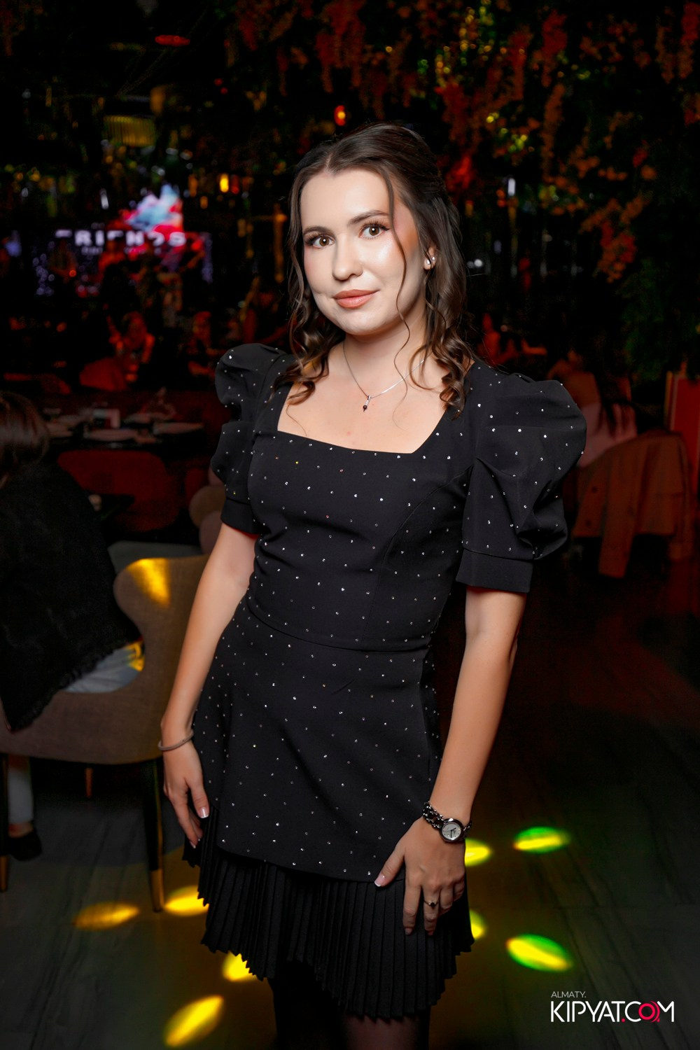 FRIENDS BAR & TERRACE. КИПЯТКОМ АЛМАТЫ! Фотосъемка мероприятий в Алматы