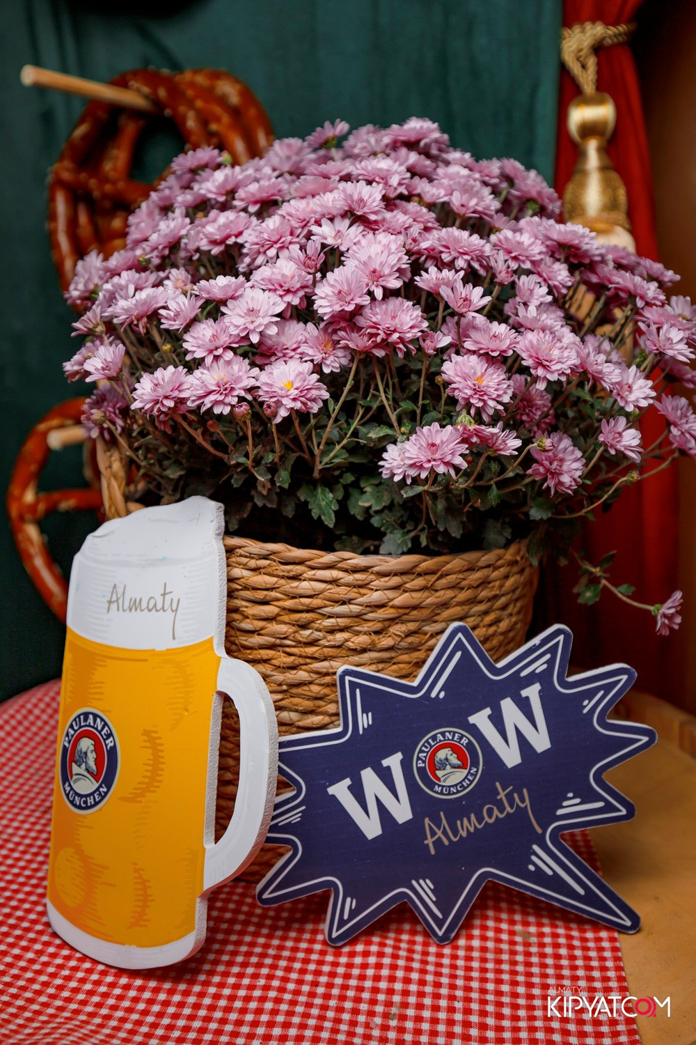 OKTOBERFEST В PAULANER. КИПЯТКОМ АЛМАТЫ! Фотосъемка мероприятий в Алматы