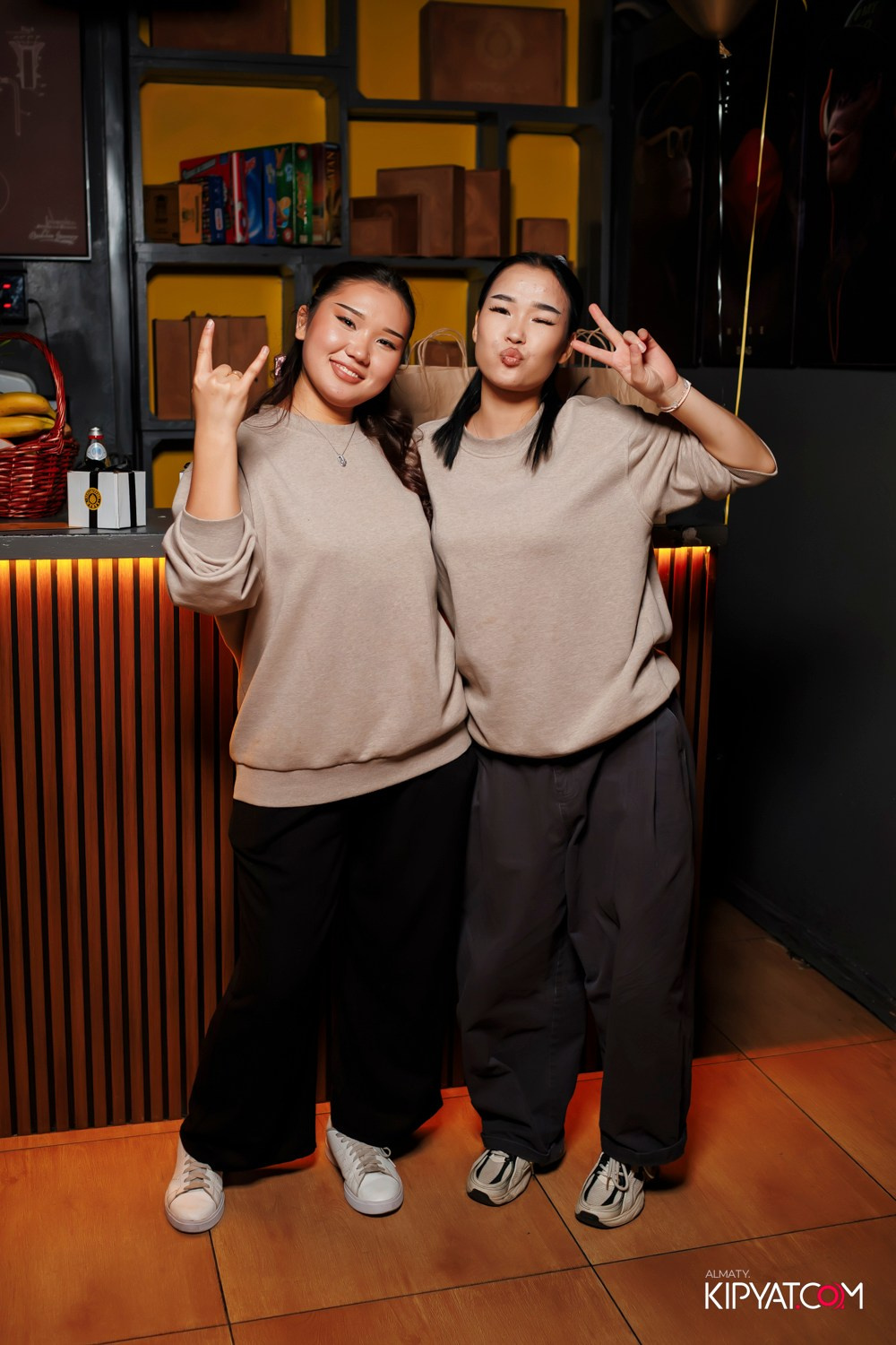 ДЕНЬ РОЖДЕНИЯ — 11 ЛЕТ ШИШКА LOUNGE НА ЖИБЕК ЖОЛЫ. КИПЯТКОМ АЛМАТЫ! Фотосъемка мероприятий в Алматы