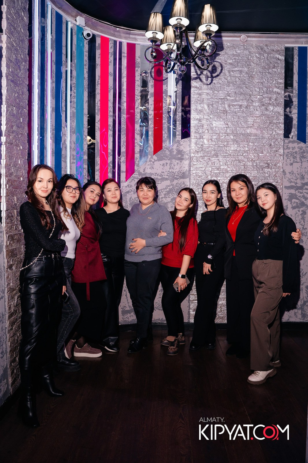 УХО И МЕДВЕДЬ НА ГАГАРИНА. КИПЯТКОМ АЛМАТЫ!