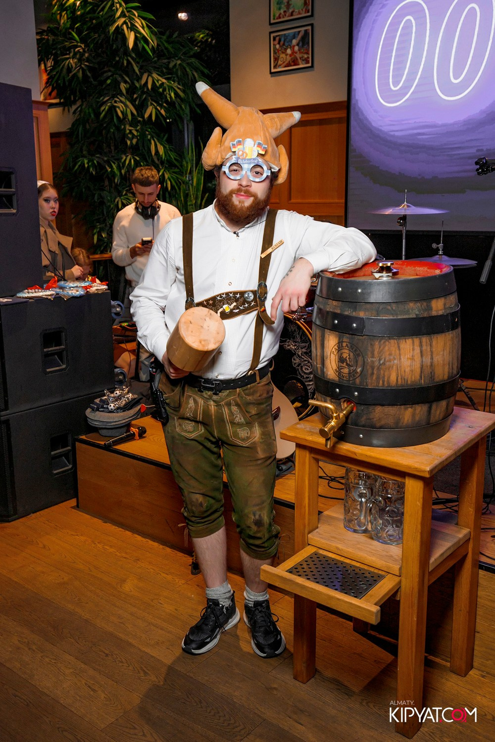 OKTOBERFEST В PAULANER. КИПЯТКОМ АЛМАТЫ! Фотосъемка мероприятий в Алматы