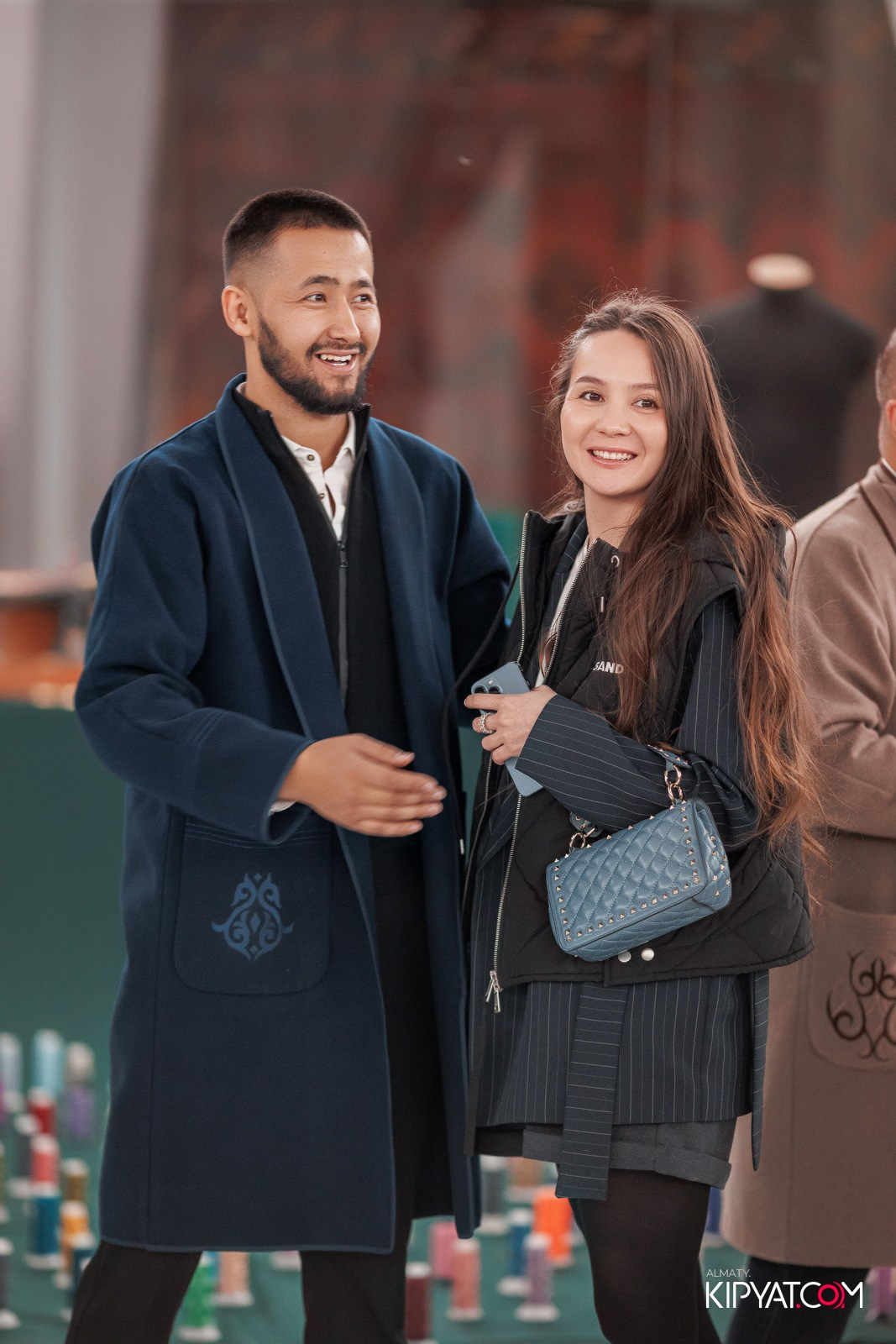 FASHION ПОКАЗ, КАЗАХСКОЙ НАЦИОНАЛЬНОЙ ОДЕЖДЫ. КИПЯТКОМ АЛМАТЫ!