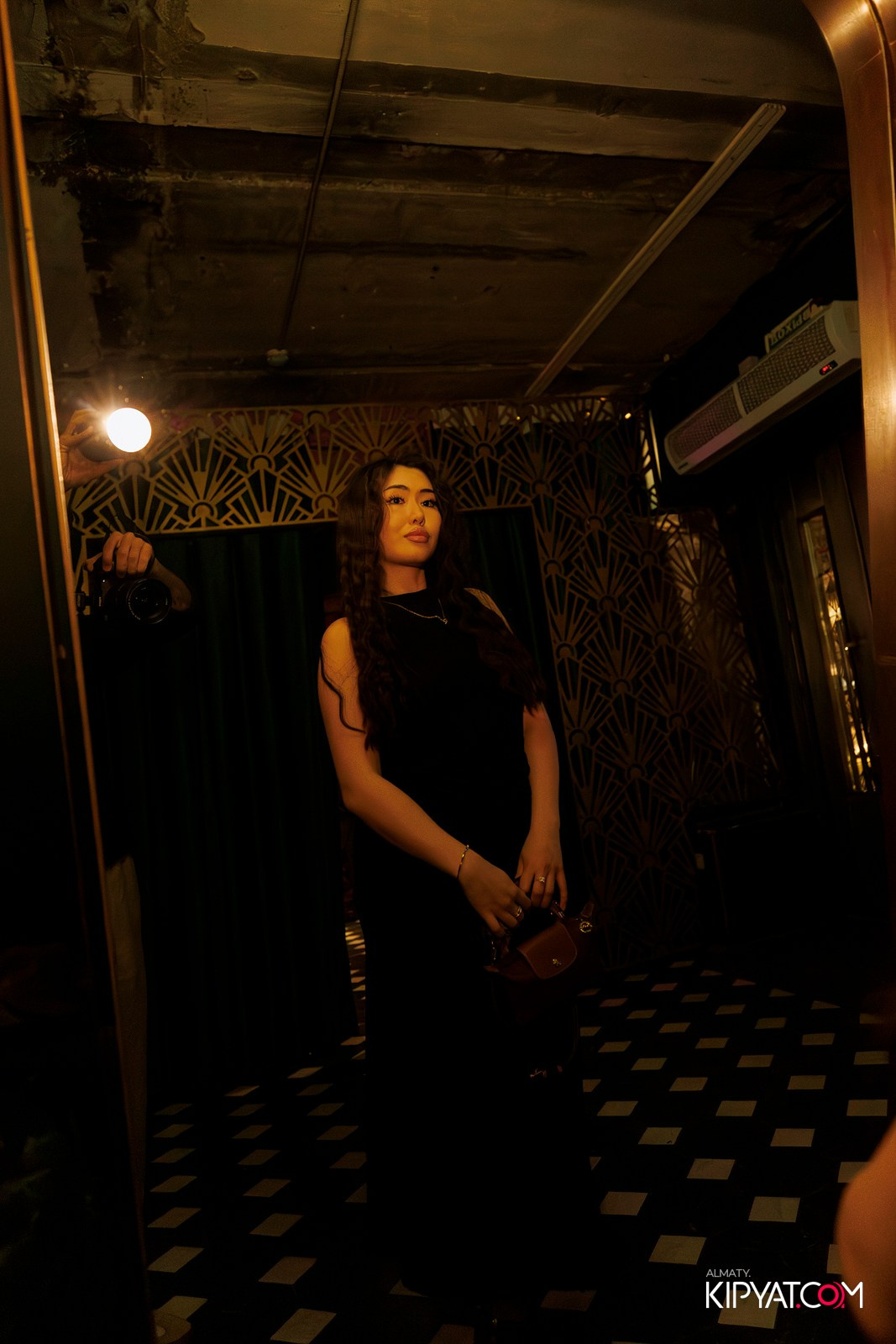 OLOVO BAR НА САТПАЕВА. КИПЯТКОМ АЛМАТЫ! Фотосъемка мероприятий в Алматы