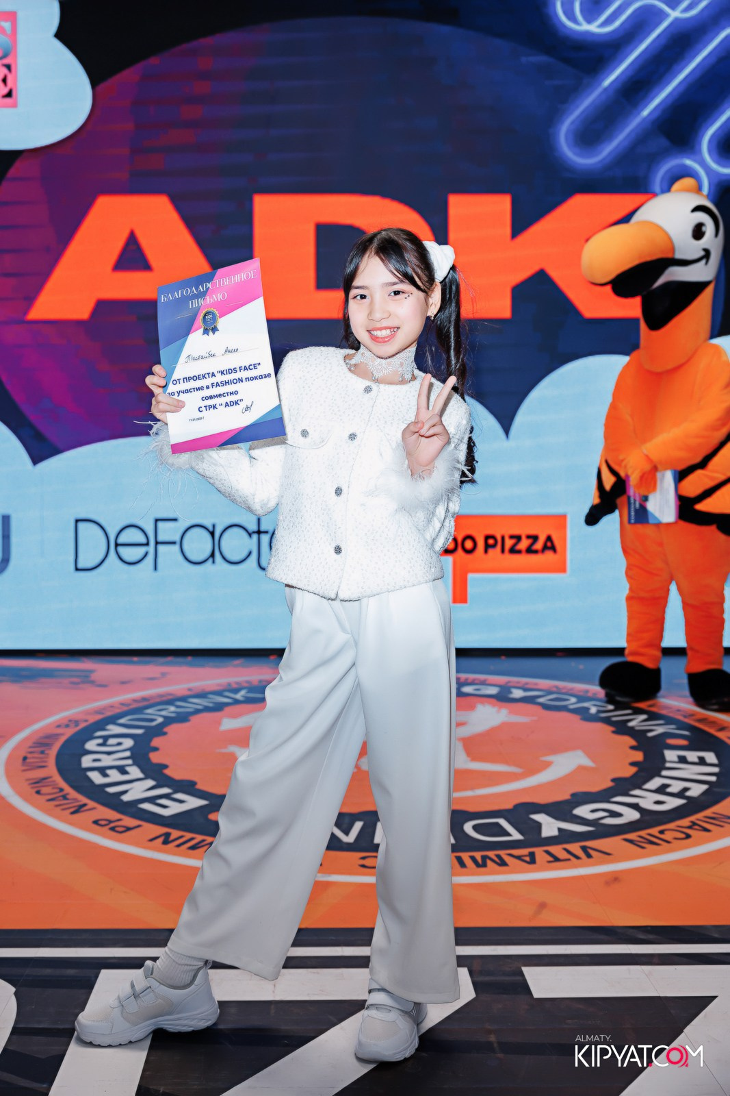 ДЕТСКИЙ МОДНЫЙ ПОКАЗ ОТ МОДЕЛЬНОГО АГЕНТСТВА «KIDSFACE». КИПЯТКОМ АЛМАТЫ!