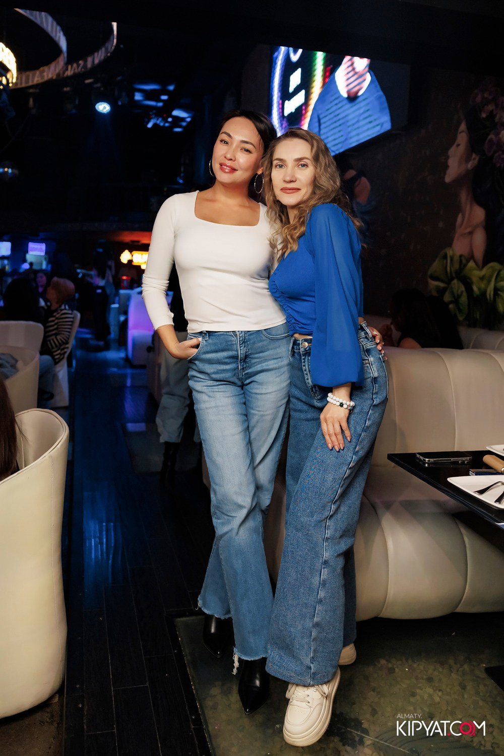 МУЗЫКАЛЬНОЕ ЛОТО В HIT RETRO. КИПЯТКОМ АЛМАТЫ! Фотосъемка мероприятий в Алматы