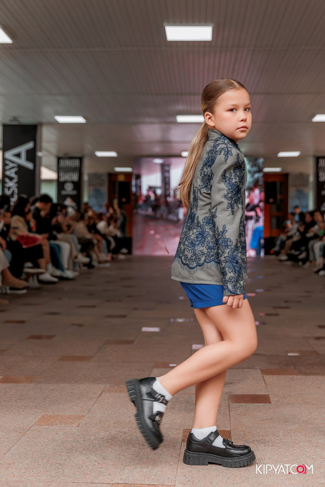 JUNIOR FASHION SHOW. КИПЯТКОМ АЛМАТЫ!