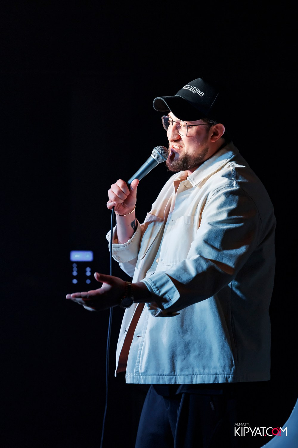 STAND UP КОНЦЕРТ АЛЕКСАНДРА МЕРКУЛЬ. КИПЯТКОМ АЛМАТЫ! Фотосъемка мероприятий в Алматы