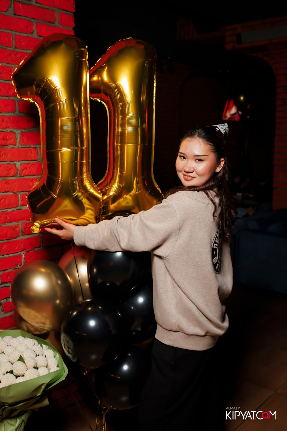 ДЕНЬ РОЖДЕНИЯ — 11 ЛЕТ ШИШКА LOUNGE НА ЖИБЕК ЖОЛЫ. КИПЯТКОМ АЛМАТЫ! Фотосъемка мероприятий в Алматы