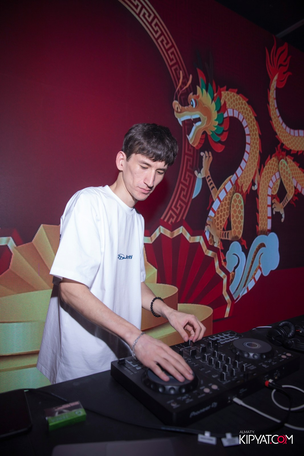 LADIES NIGHT — SHANGHAI 88 BAR. КИПЯТКОМ АЛМАТЫ! Фотосъемка мероприятий в Алматы