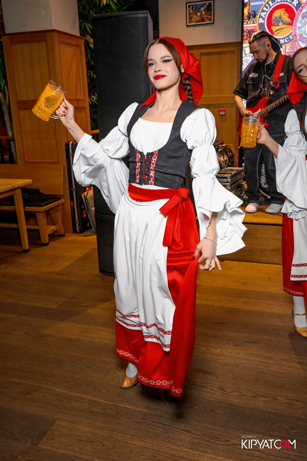 OKTOBERFEST В PAULANER. КИПЯТКОМ АЛМАТЫ! Фотосъемка мероприятий в Алматы