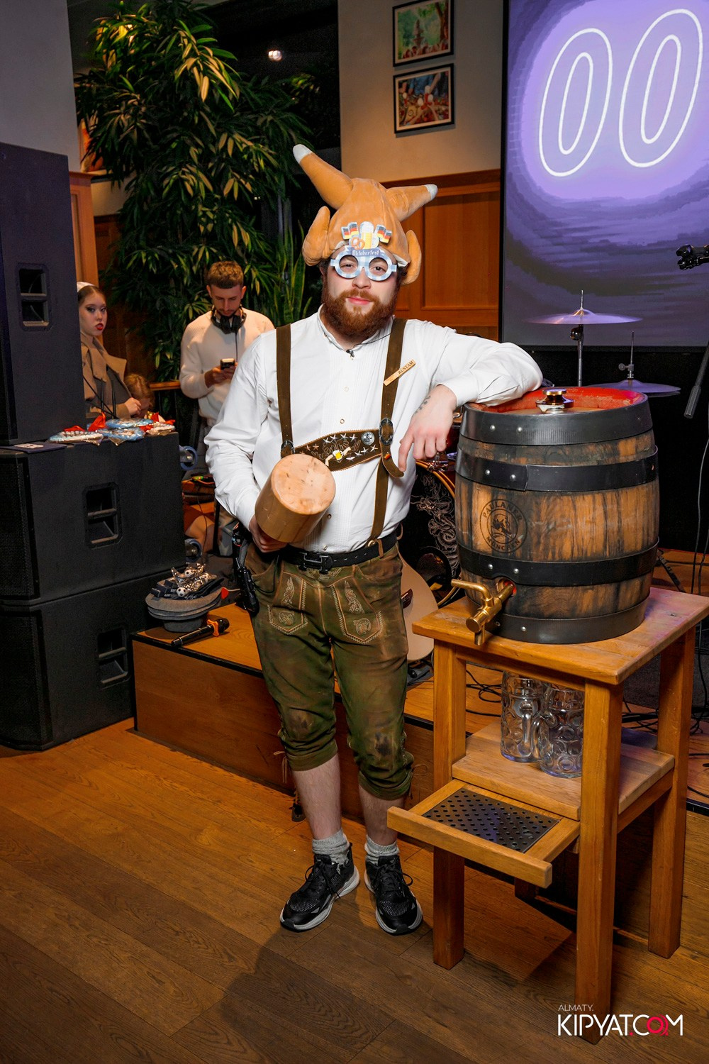 OKTOBERFEST В PAULANER. КИПЯТКОМ АЛМАТЫ! Фотосъемка мероприятий в Алматы