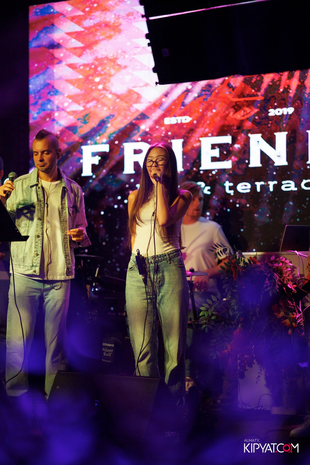 FRIENDS BAR & TERRACE. КИПЯТКОМ АЛМАТЫ! Фотосъемка мероприятий в Алматы