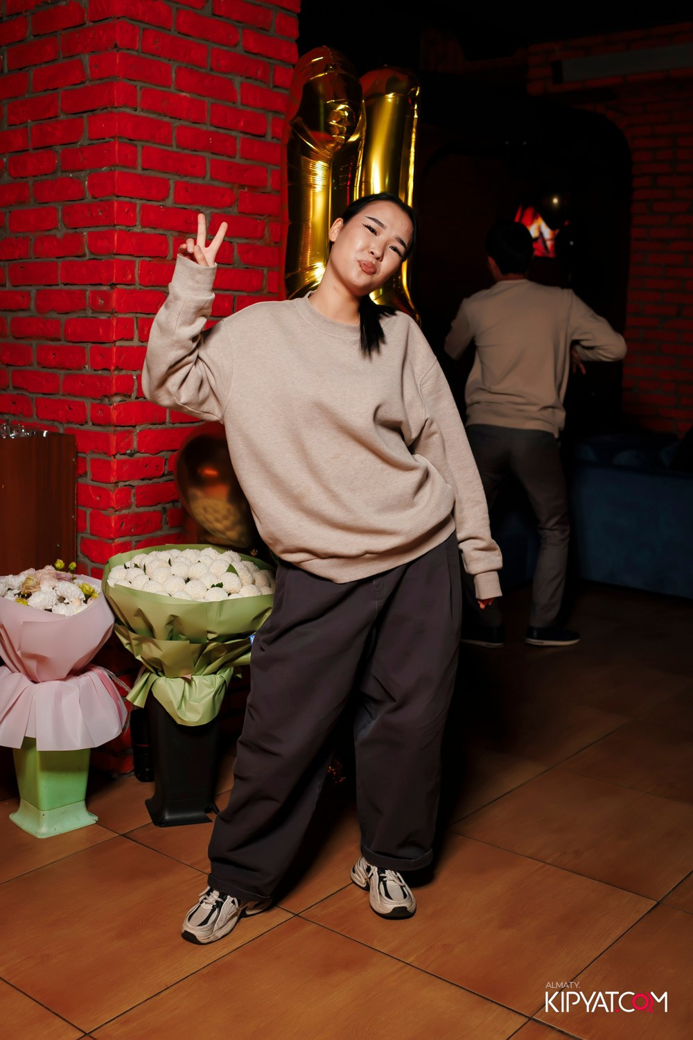 ДЕНЬ РОЖДЕНИЯ — 11 ЛЕТ ШИШКА LOUNGE НА ЖИБЕК ЖОЛЫ. КИПЯТКОМ АЛМАТЫ! Фотосъемка мероприятий в Алматы