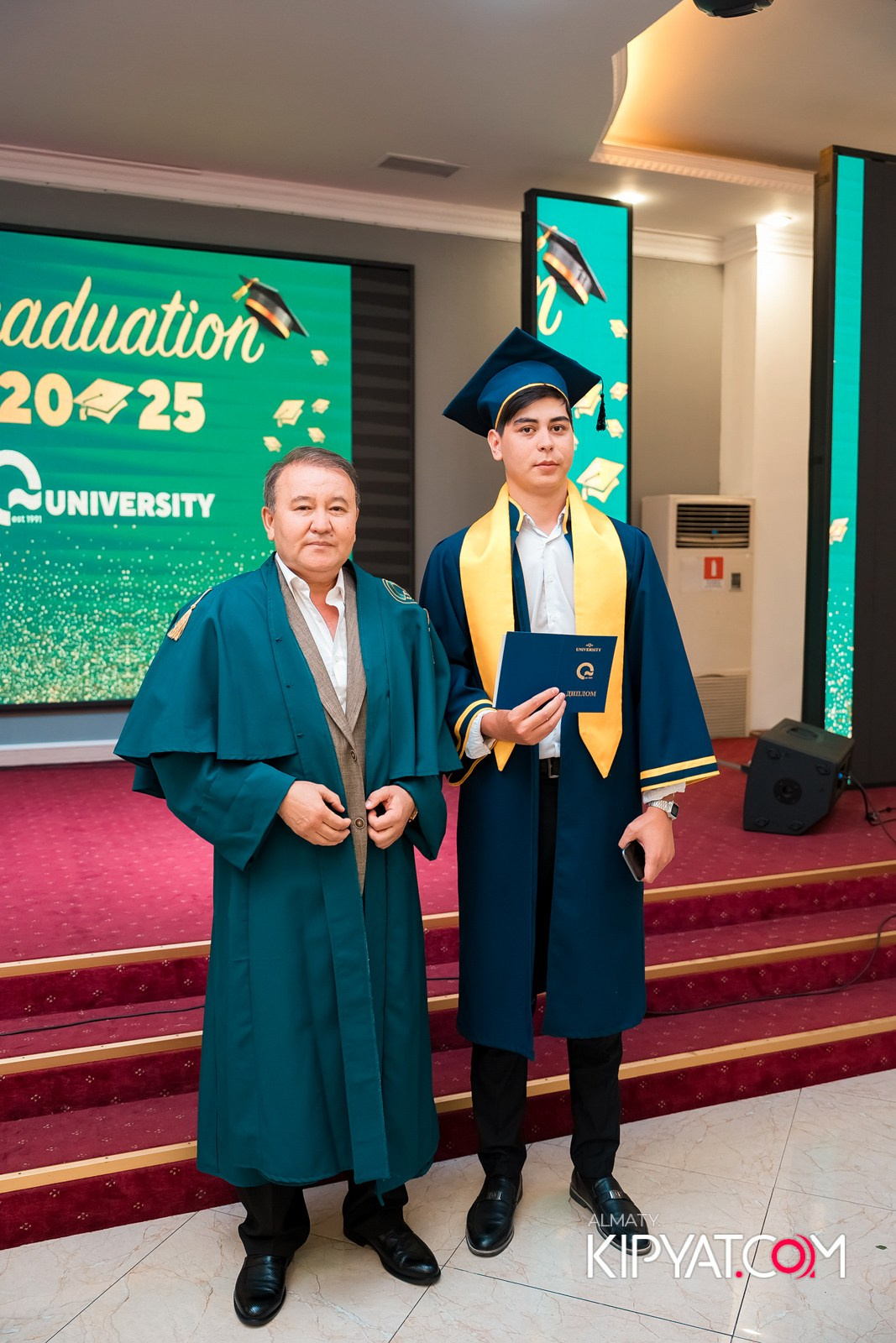 GRADUATION 2025 Q UNIVERSITY. КИПЯТКОМ АЛМАТЫ!
