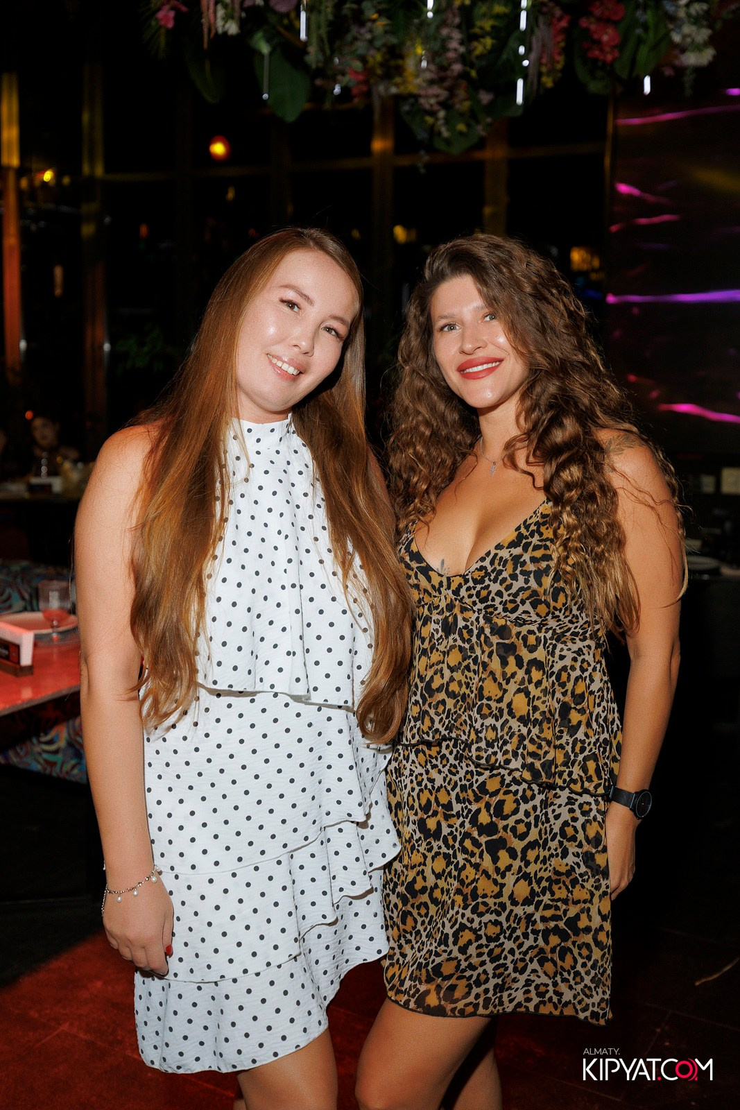 FRIENDS BAR & TERRACE. КИПЯТКОМ АЛМАТЫ! Фотосъемка мероприятий в Алматы