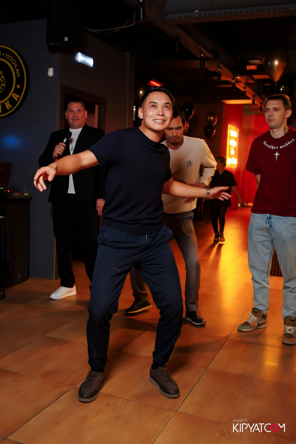 ДЕНЬ РОЖДЕНИЯ — 11 ЛЕТ ШИШКА LOUNGE НА ЖИБЕК ЖОЛЫ. КИПЯТКОМ АЛМАТЫ! Фотосъемка мероприятий в Алматы