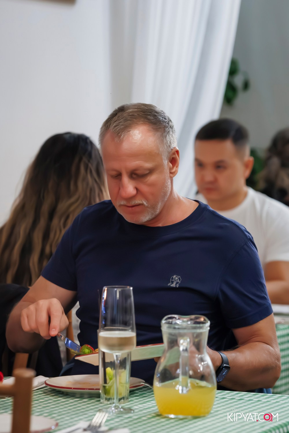 MAMMA MIA НА ПАНФИЛОВА. КИПЯТКОМ АЛМАТЫ! Фотосъемка мероприятий в Алматы