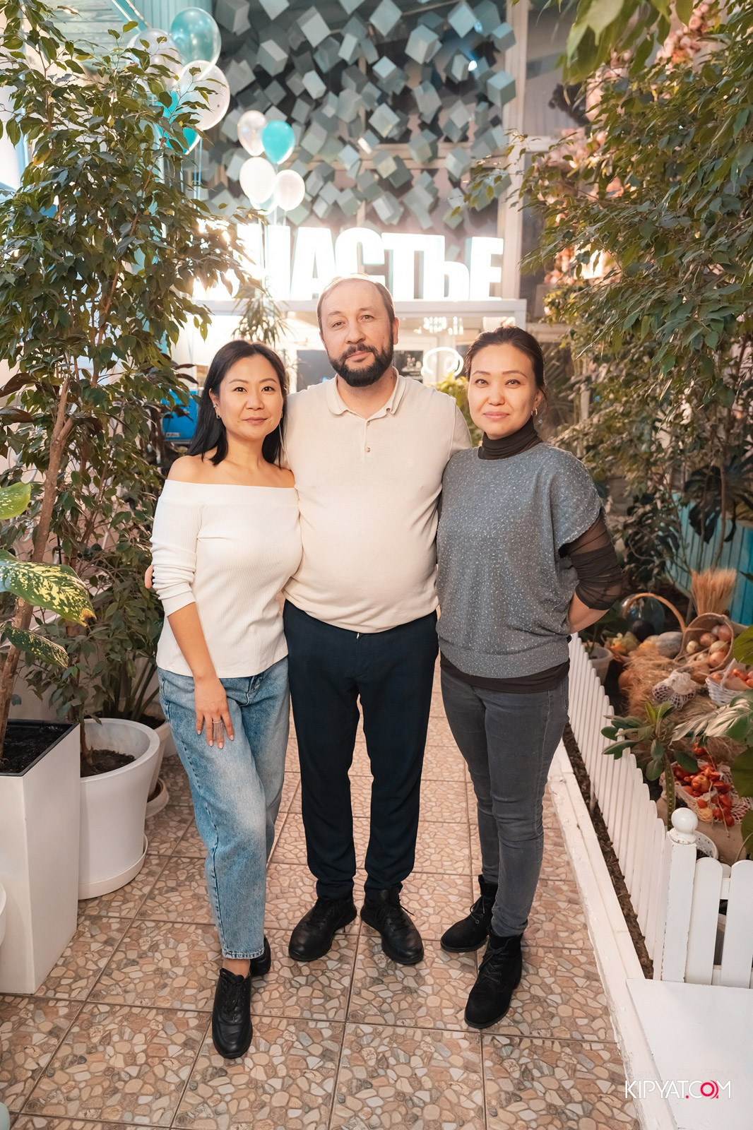 9 ЛЕТ ДОМ-РЕСТОРАНУ СЧАСТЬЕ. КИПЯТКОМ АЛМАТЫ!