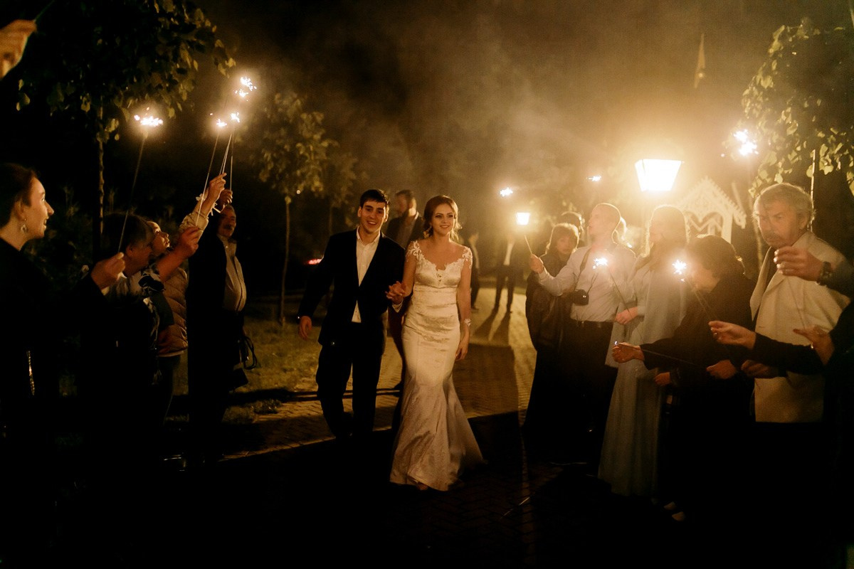 Евгения + Ники (Под дождем). Свадебные и портретный фотограф — Кирилл Зорин