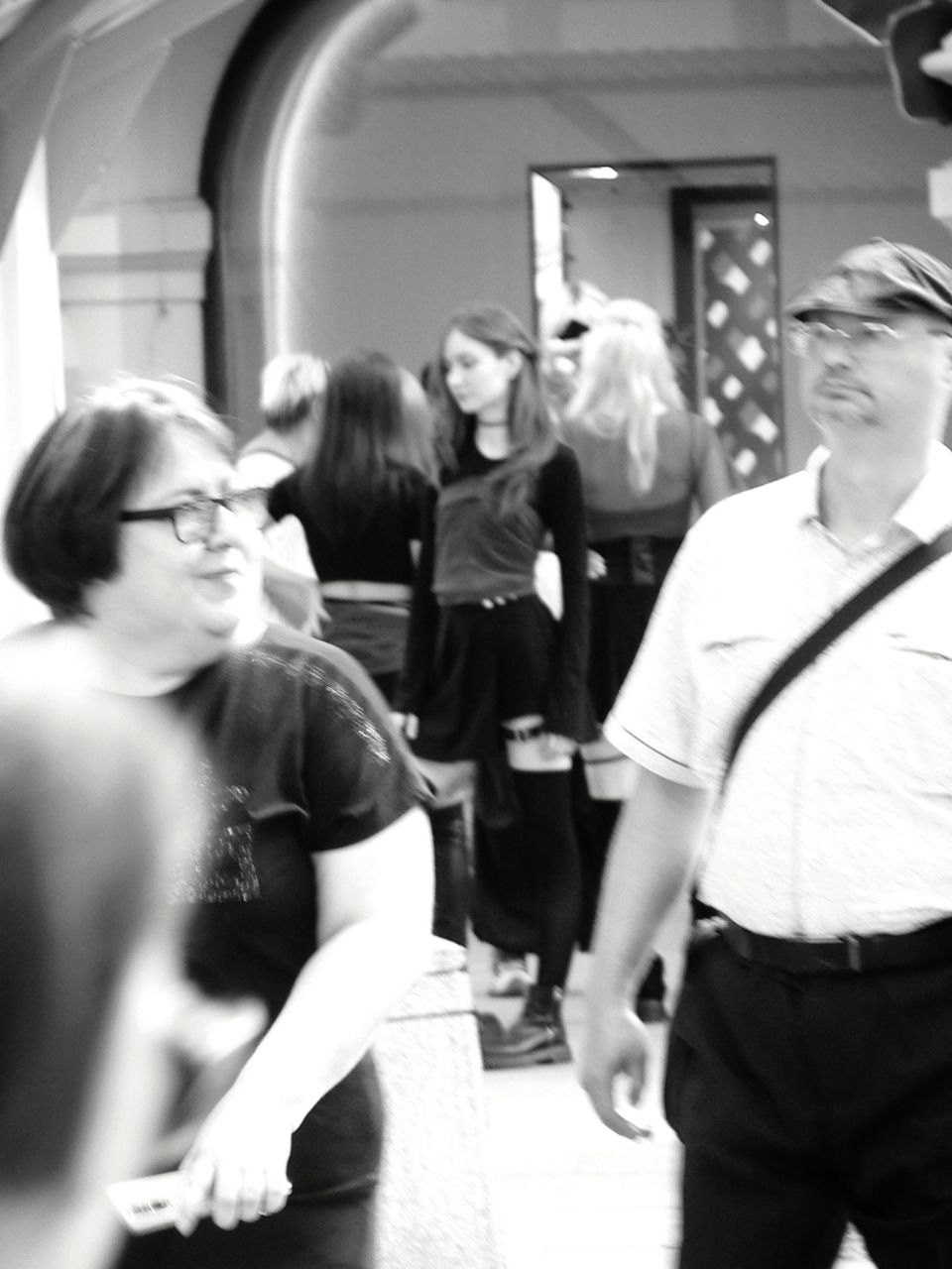 24.08.2024 // Фотопрогулка с Гагиком Егиазаряном. Фотовыставки serebro.gallery, в которых автором можешь стать ты! | Москва