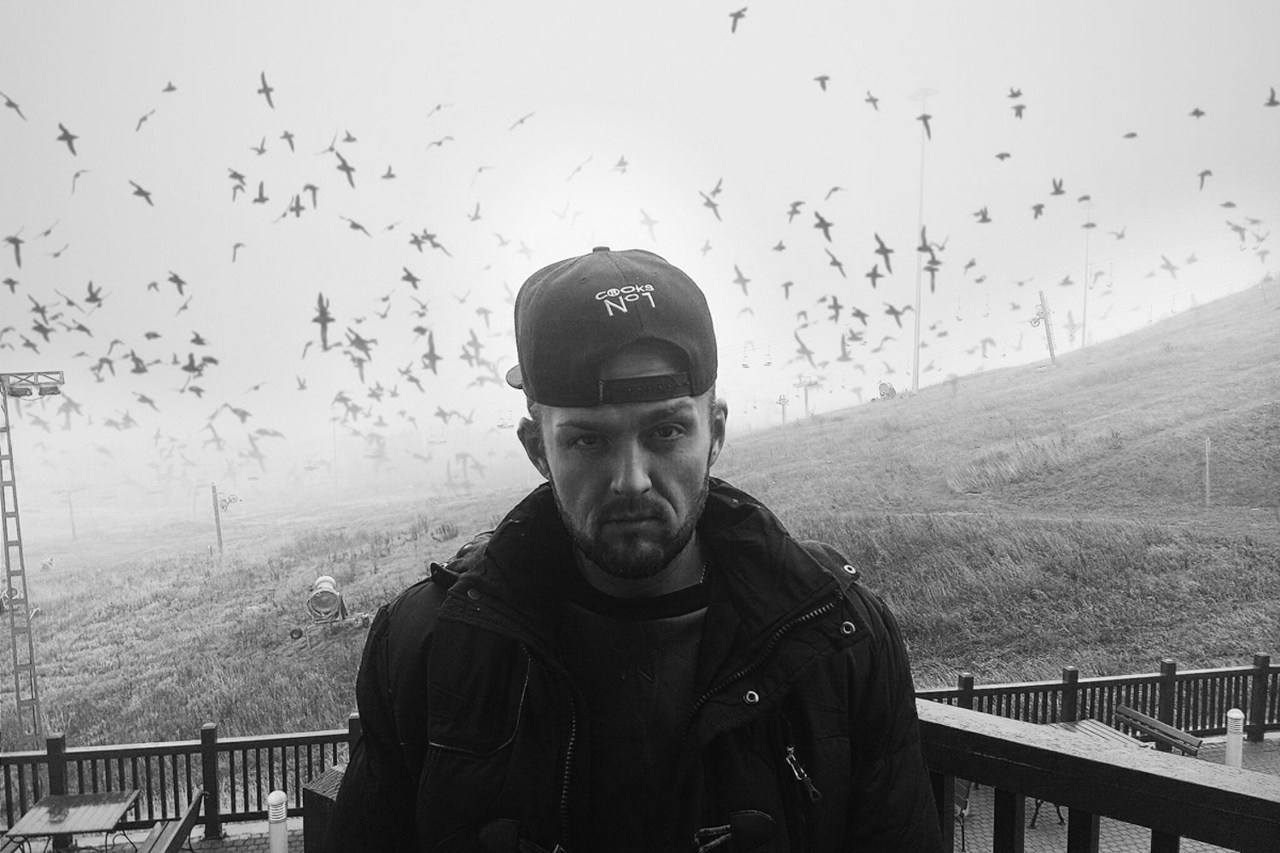 Современная концептуальная фотография о теле, уязвимости и идентичности. Визуальная практика на стиле честности, пост-иронии и искусства.Рекламная фотография, Концептуальная фотография, Современный художник, Психология, Коммерческий фотограф, Репортажный фотограф, Стрит фотография, Арт, Сюрреализм, Мобильная фотография, Снято на айфон, Дима Бурза