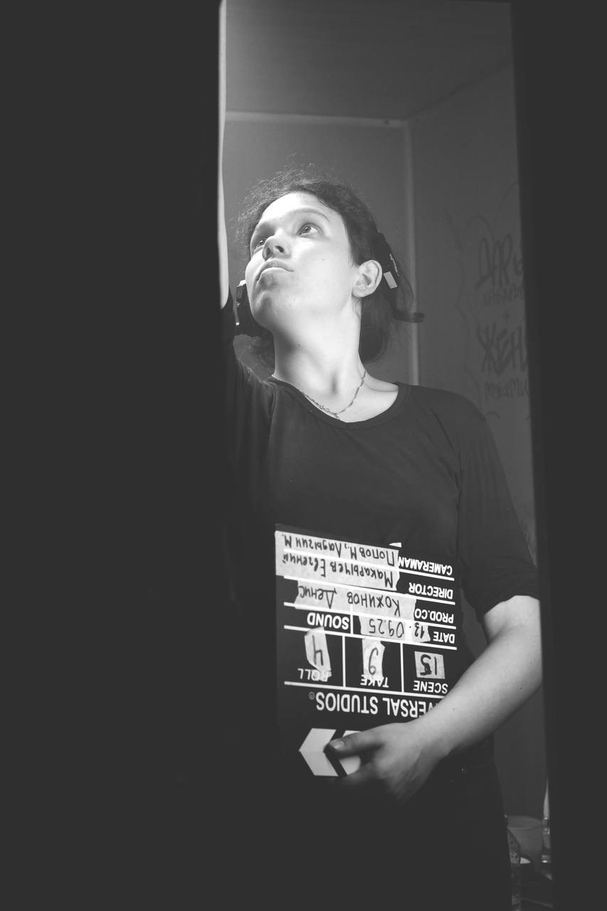 Полный метр «ЛИФТ В ПРОШЛОЕ». Фотограф, оператор и рилсмейкер в Москве — Ася Палагута