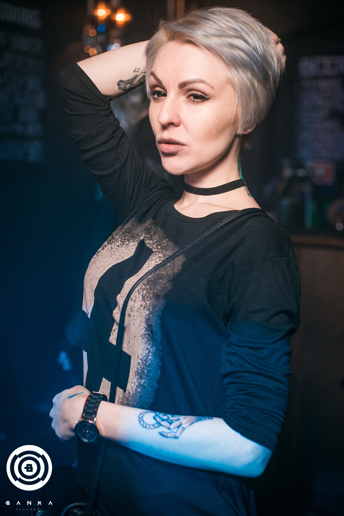 Вечеринки в ночных клубах. Свободный фотограф