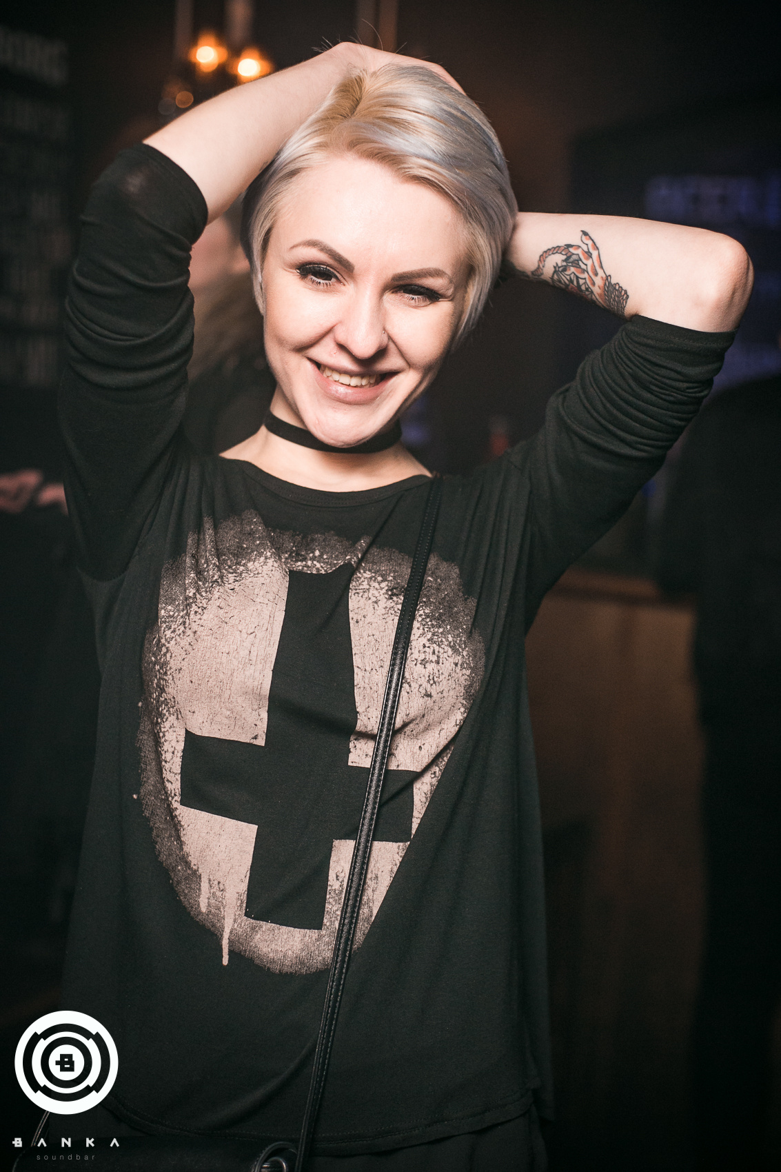 Вечеринки в ночных клубах. Свободный фотограф