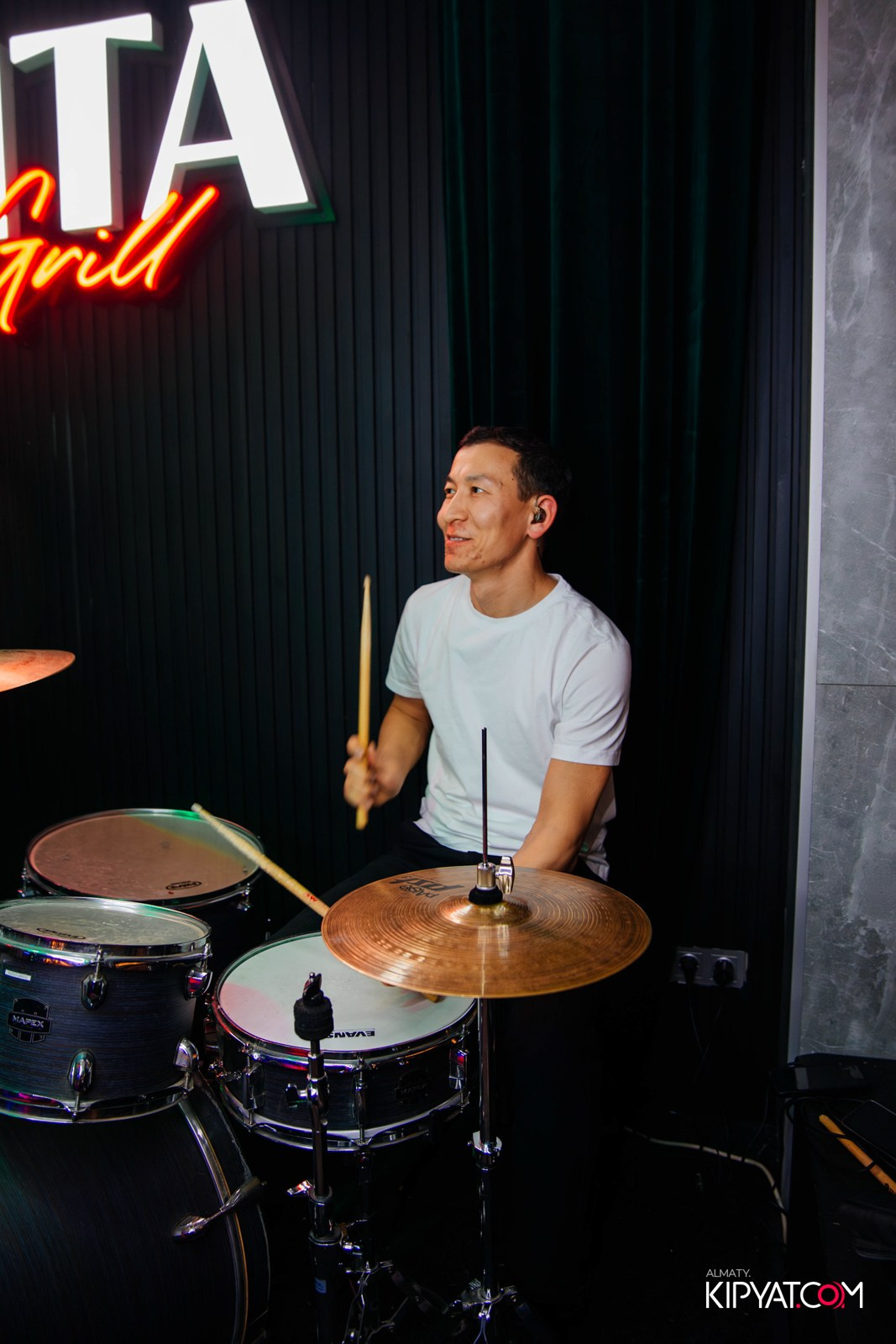 ПИНТА НА ГОГОЛЯ. КИПЯТКОМ АЛМАТЫ!