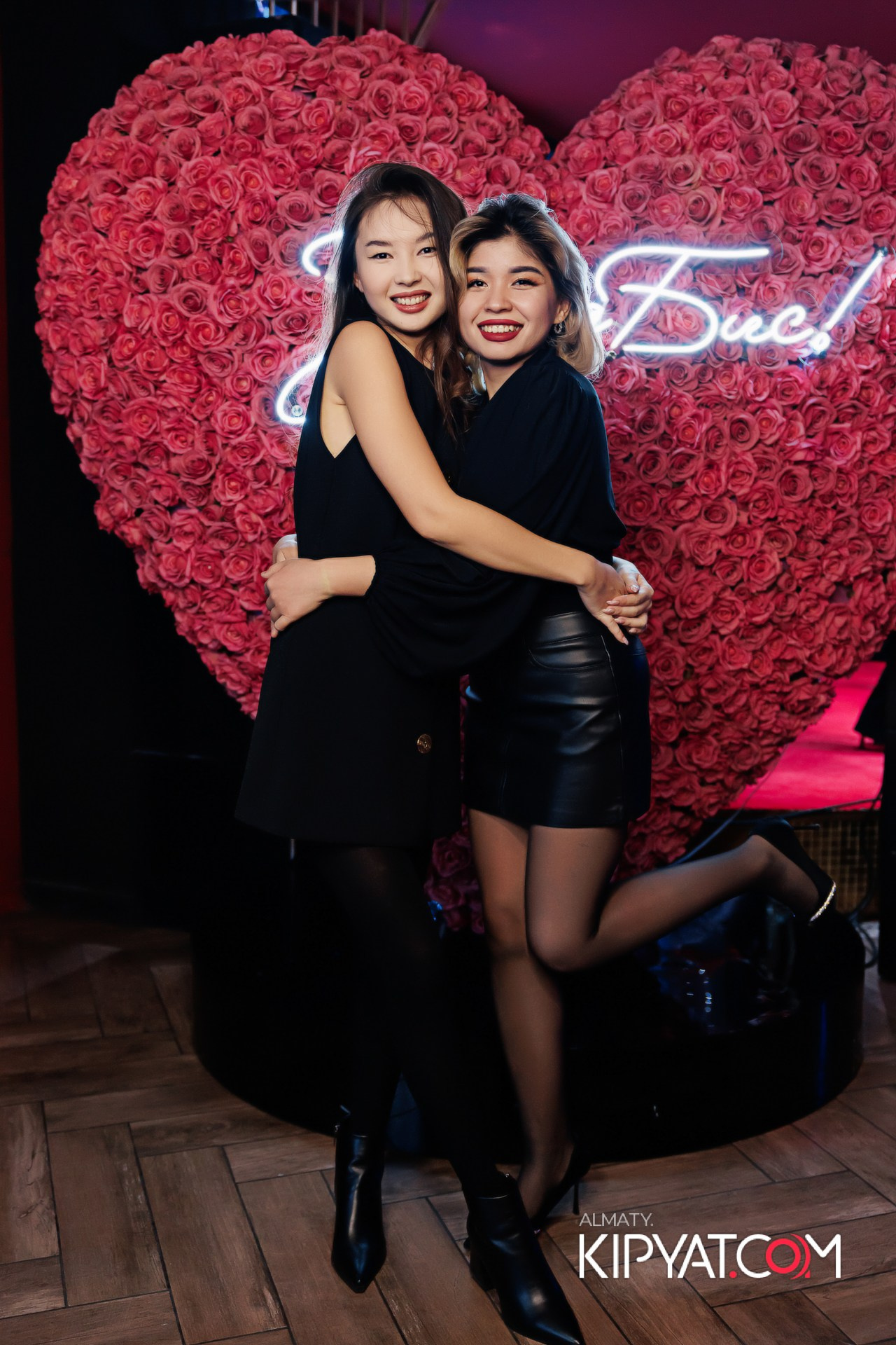 ЗАЯ, НА БИС. КИПЯТКОМ АЛМАТЫ!