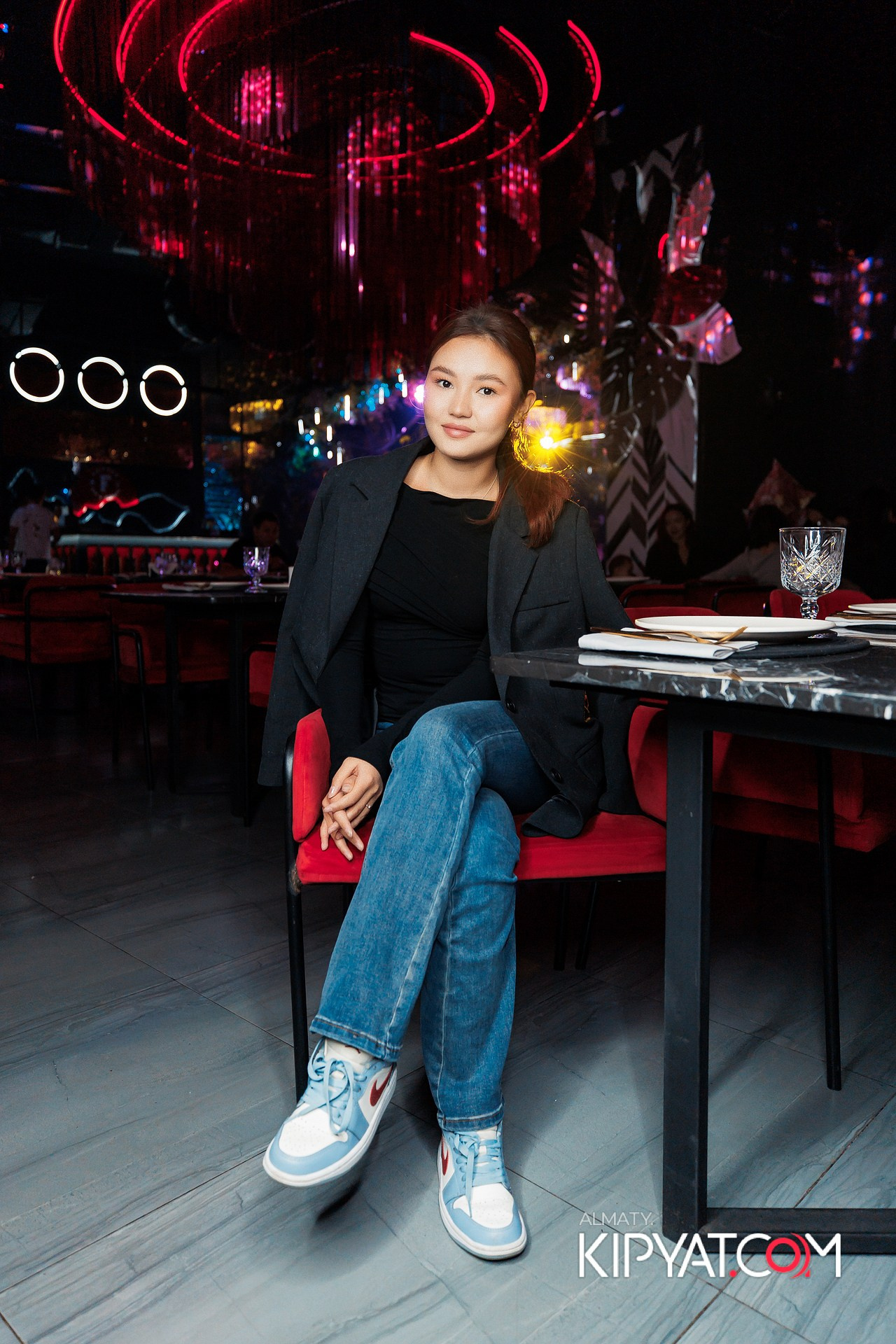 Friends bar & terrace. КИПЯТКОМ АЛМАТЫ! Фотосъемка мероприятий в Алматы