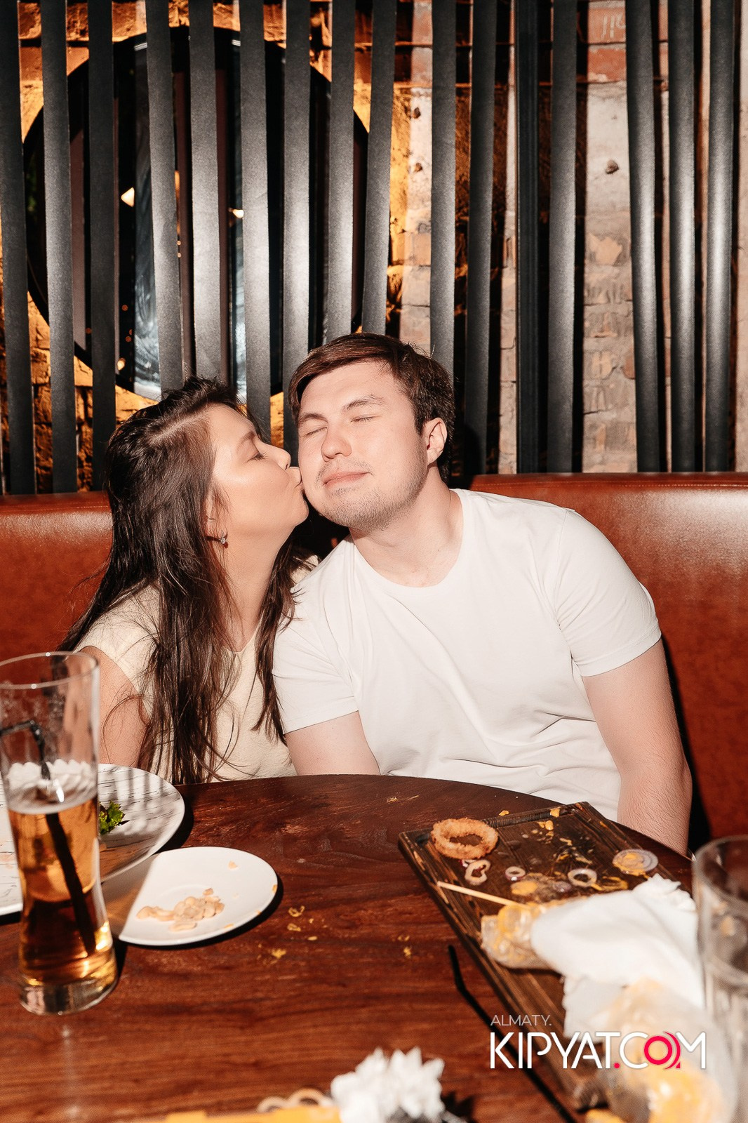 MUNCHEN PUB. КИПЯТКОМ АЛМАТЫ!