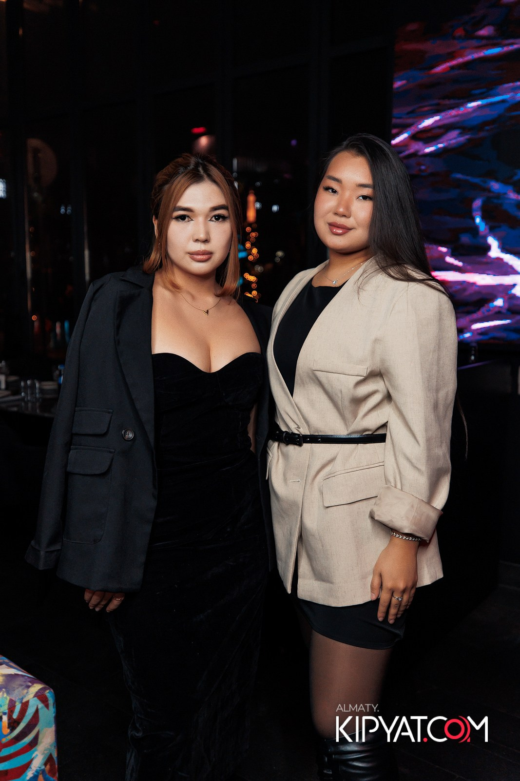 FRIENDS BAR & TERRACE. КИПЯТКОМ АЛМАТЫ!