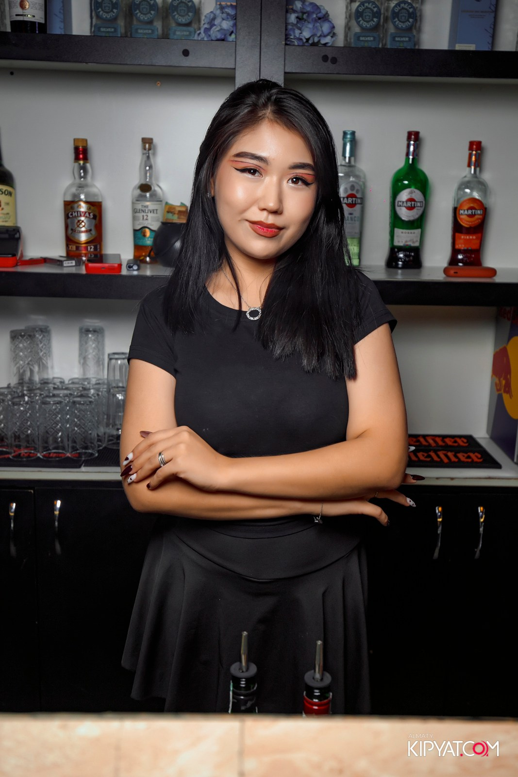 UYAT EMES BAR. КИПЯТКОМ АЛМАТЫ!