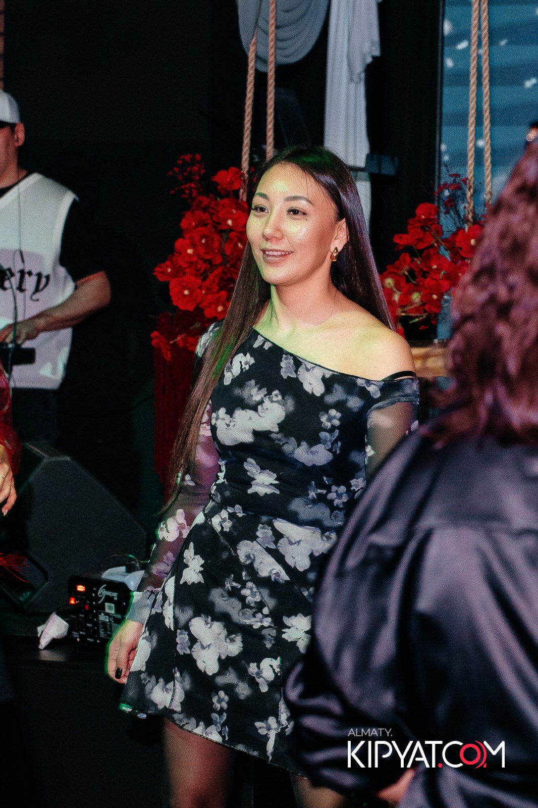 ZIYAFET MEAT HOUSE. КИПЯТКОМ АЛМАТЫ!