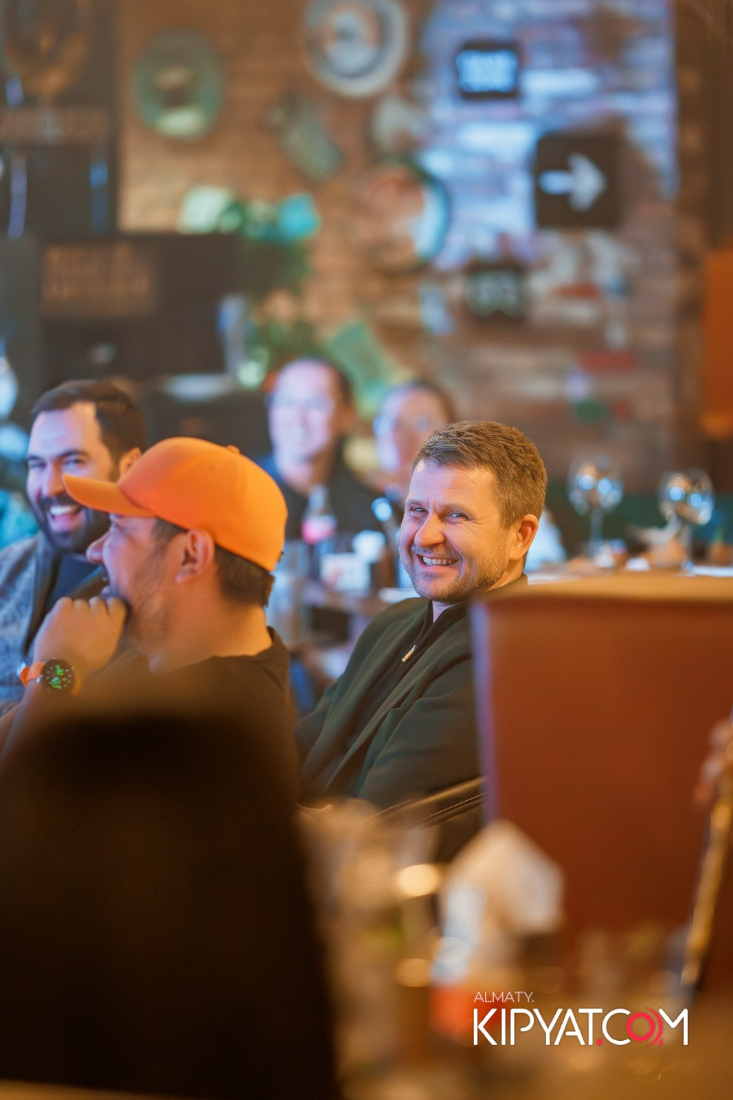 STAND UP КОНЦЕРТ АЛЕКСАНДРА МЕРКУЛЬ. КИПЯТКОМ АЛМАТЫ!