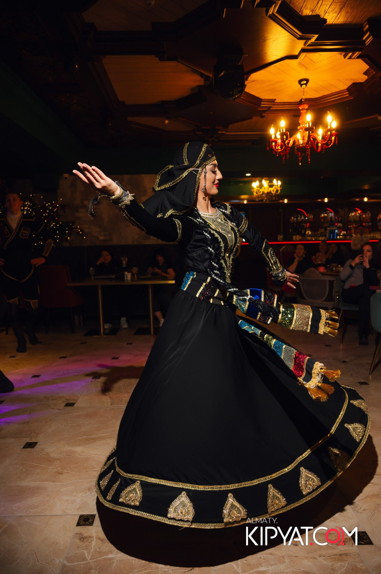 ALAZANI НА КАБАНБАЙ БАТЫРА. КИПЯТКОМ АЛМАТЫ!