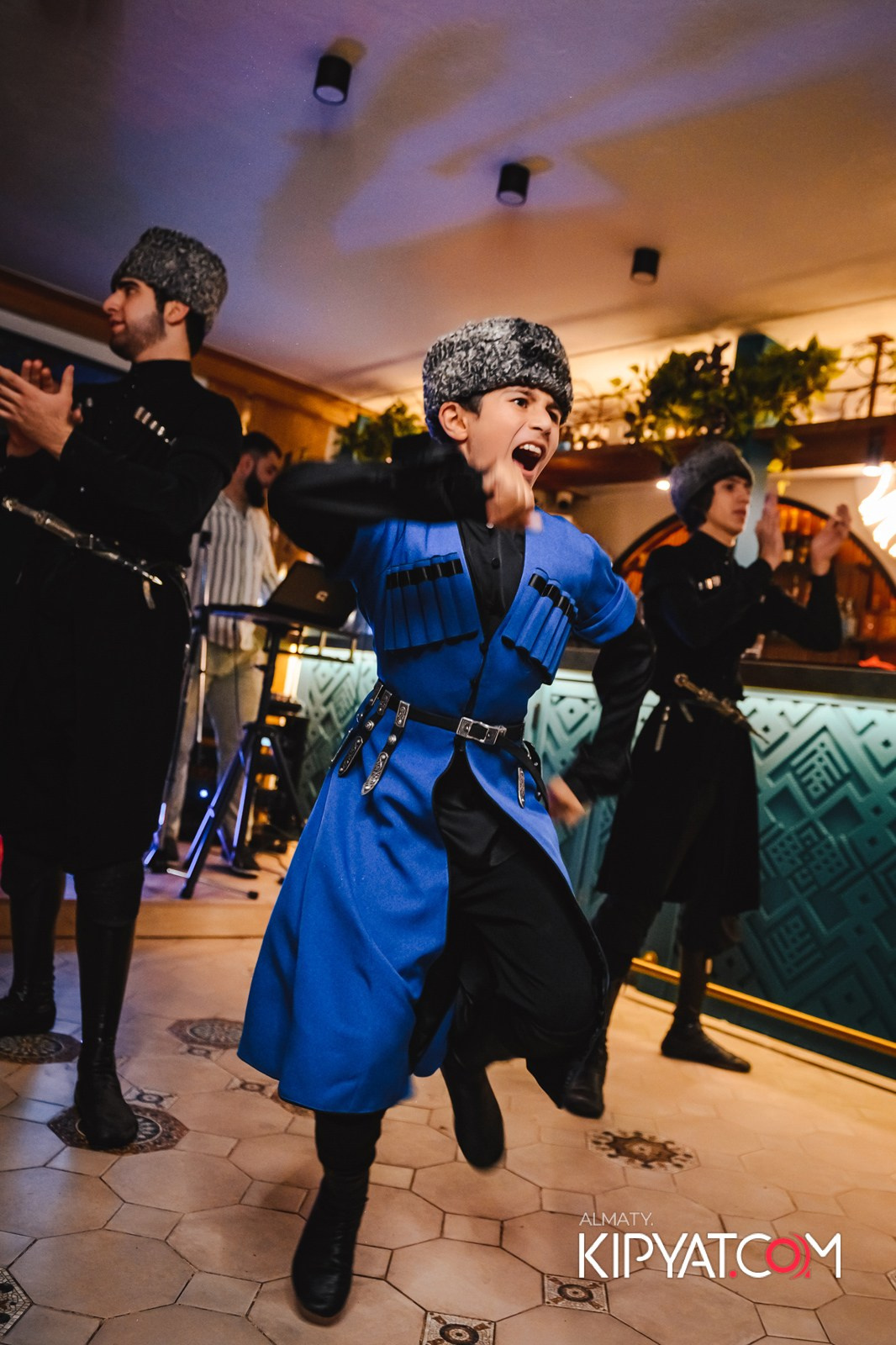 MODI RESTORANCHIK. КИПЯТКОМ АЛМАТЫ!