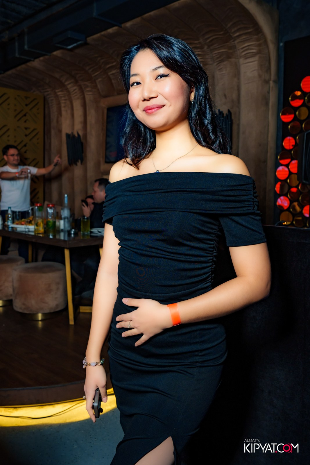 LAUREATE KARAOKE HALL. КИПЯТКОМ АЛМАТЫ!