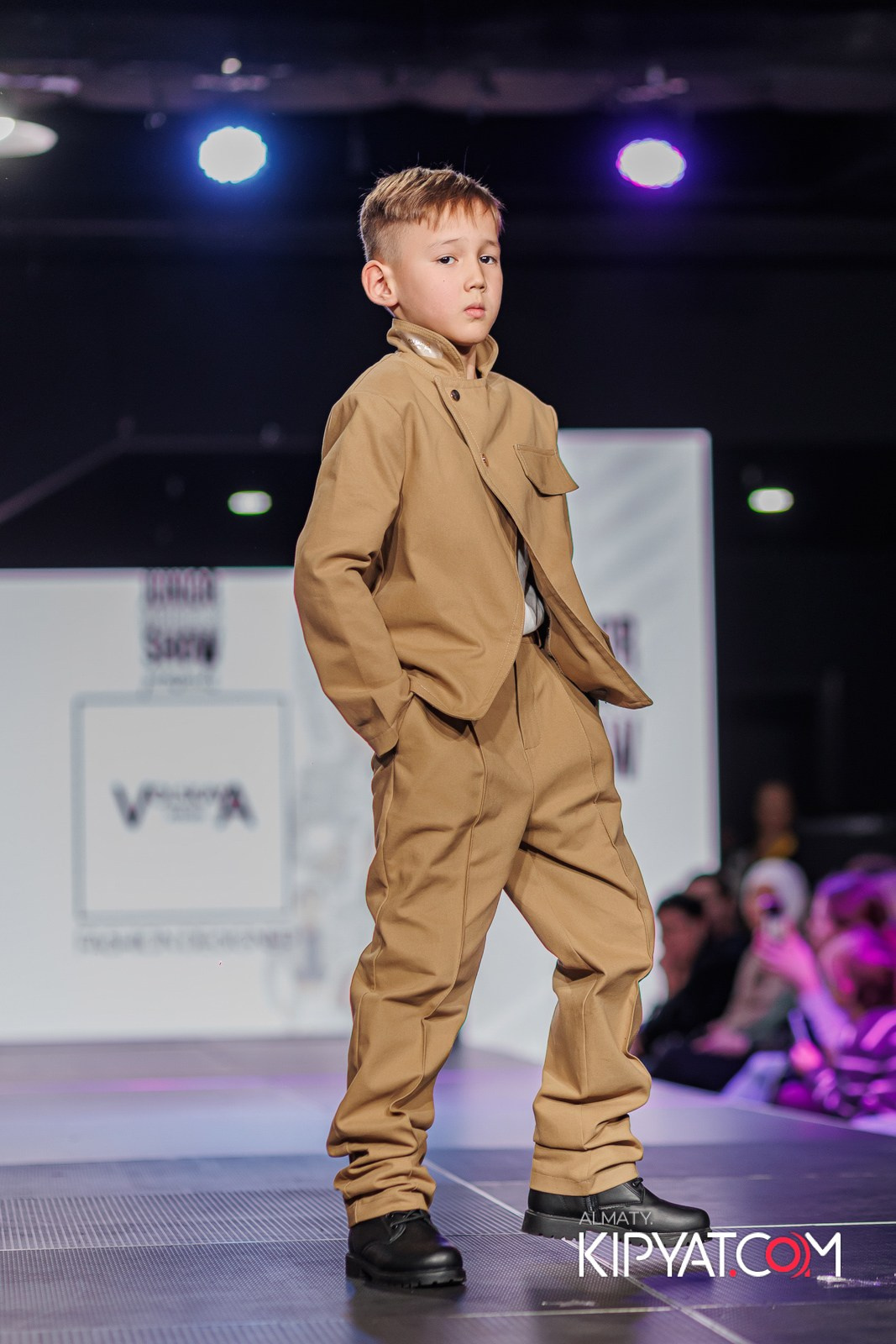 JUNIOR MODELS SHOW В РАМКАХ БЛАГОТВОРИТЕЛЬНОГО ПРОЕКТА МОДА ЗА СЧАСТЬЕ ДЕТЕЙ. КИПЯТКОМ АЛМАТЫ!